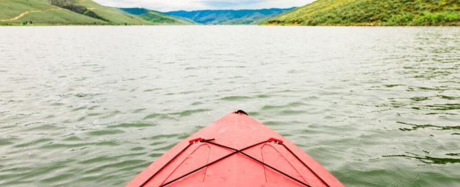 Explore Lake Placid by kayak on a boat tour
